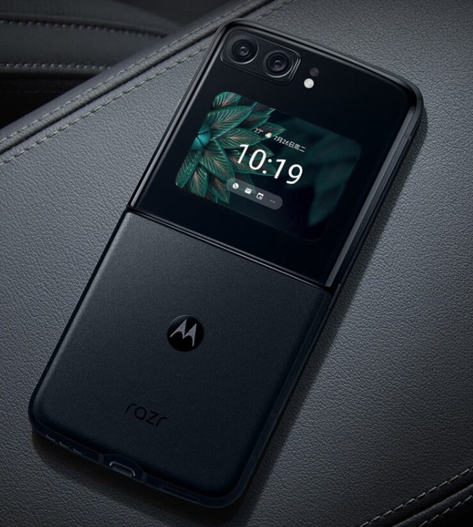 Moto Razr 2022