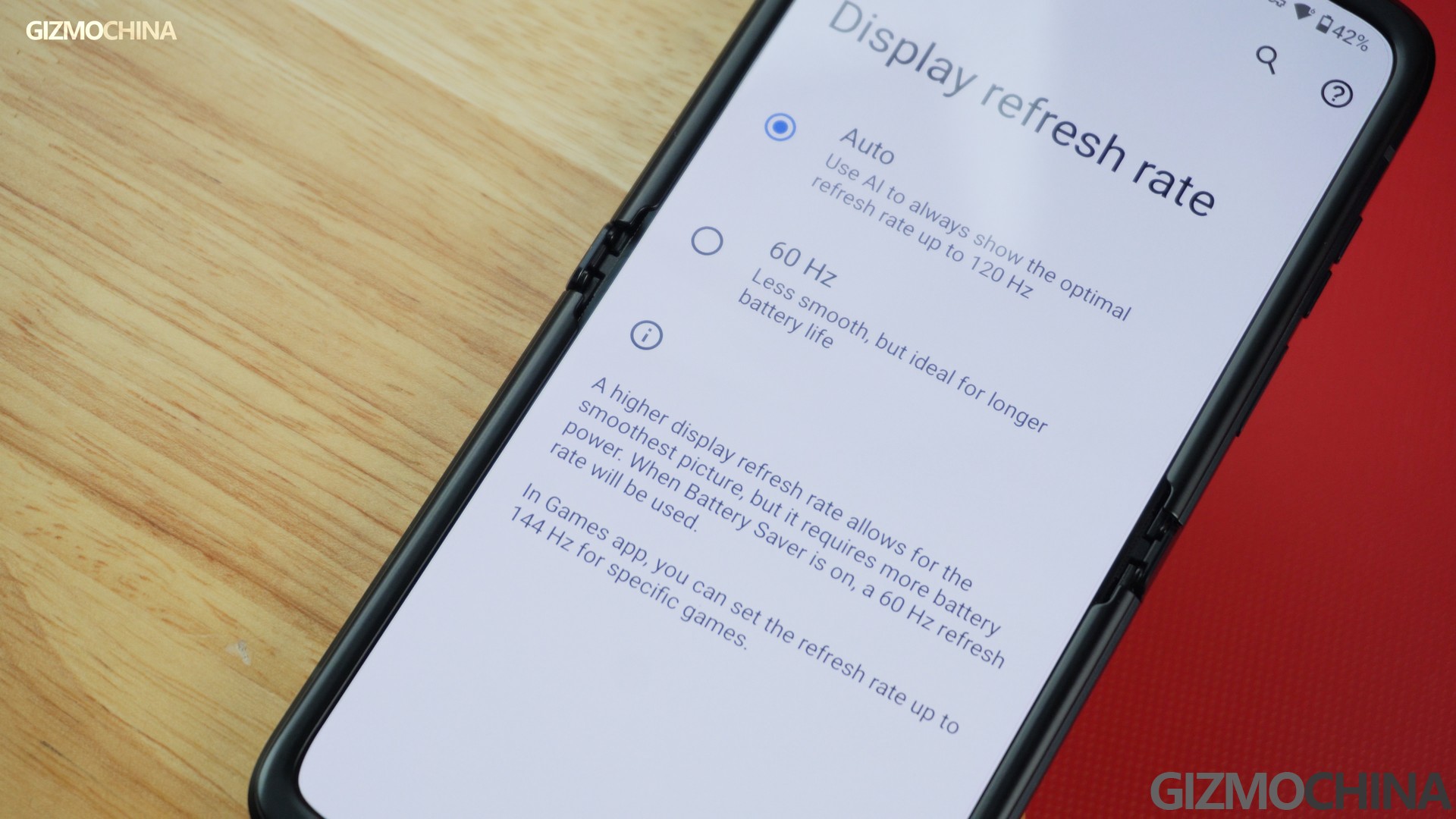 refresh rate - motorola razr 2022