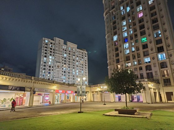 PPO Reno 8 5G main camera in low-light with night mode