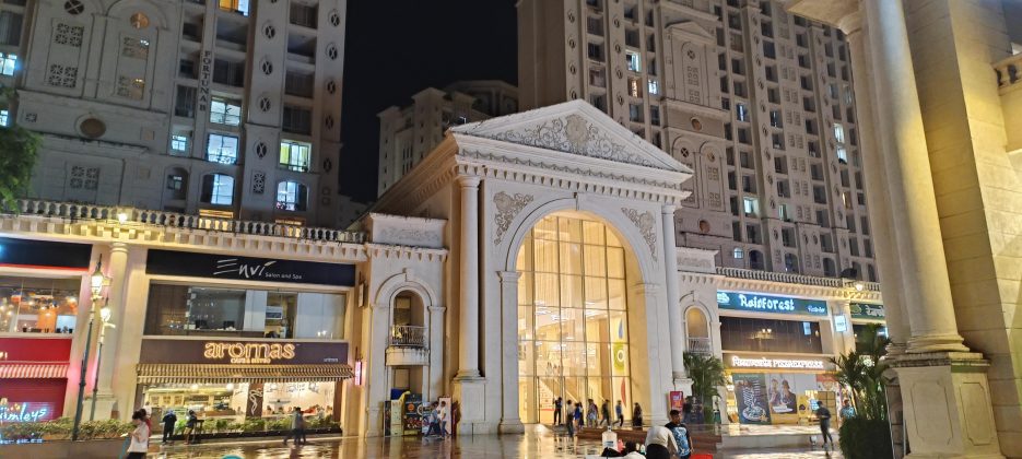 OPPO Reno 8 5G ultra-wide in low-light (16:9)