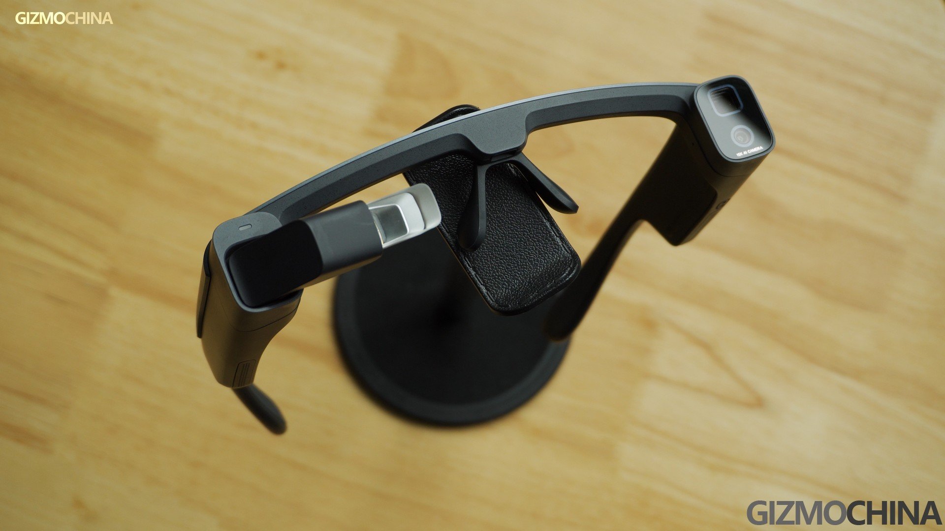 Xiaomi lance les Mijia Glass Camera, des lunettes connectées avec  traduction instantanée