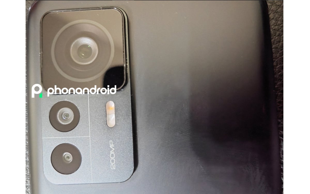 Xiaomi-12T-Pro-200-MP-camera