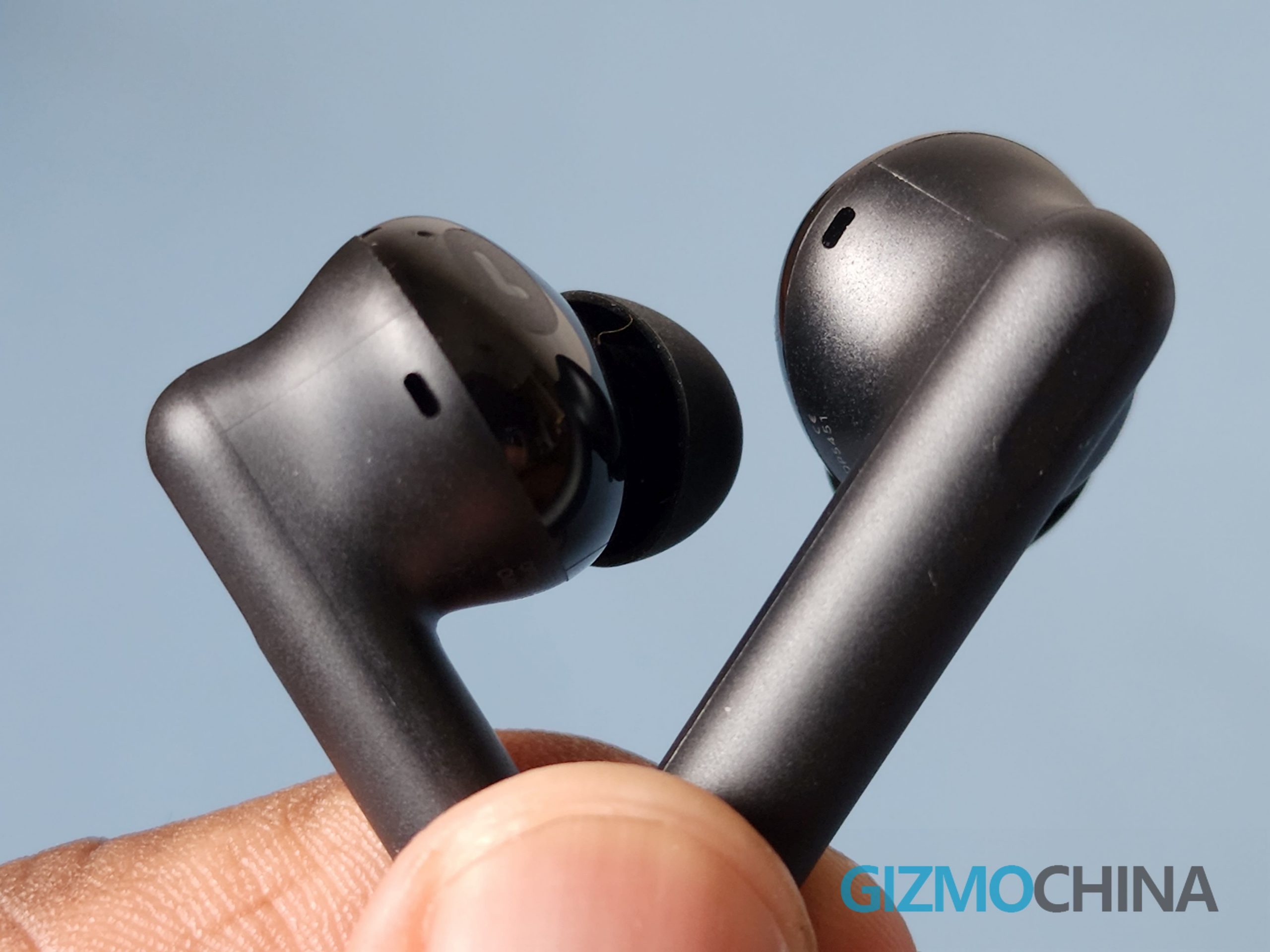 OPPO Enco Buds 2 micrófonos