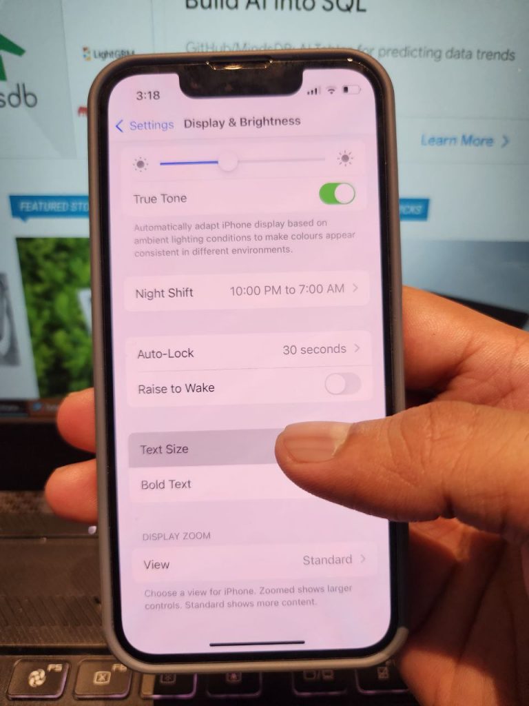How to change iPhone Font and Font Size Gizmochina