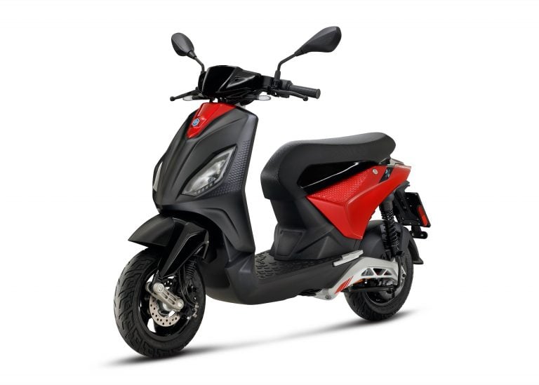 2023 Piaggio 1 e scooter series with up to 60 miles range announced Gizmochina