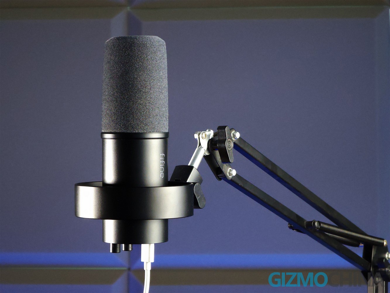 Fifine K688 USB/XLR DYNAMIC MICROPHONE Review: It is anyone's mic -  Gizmochina