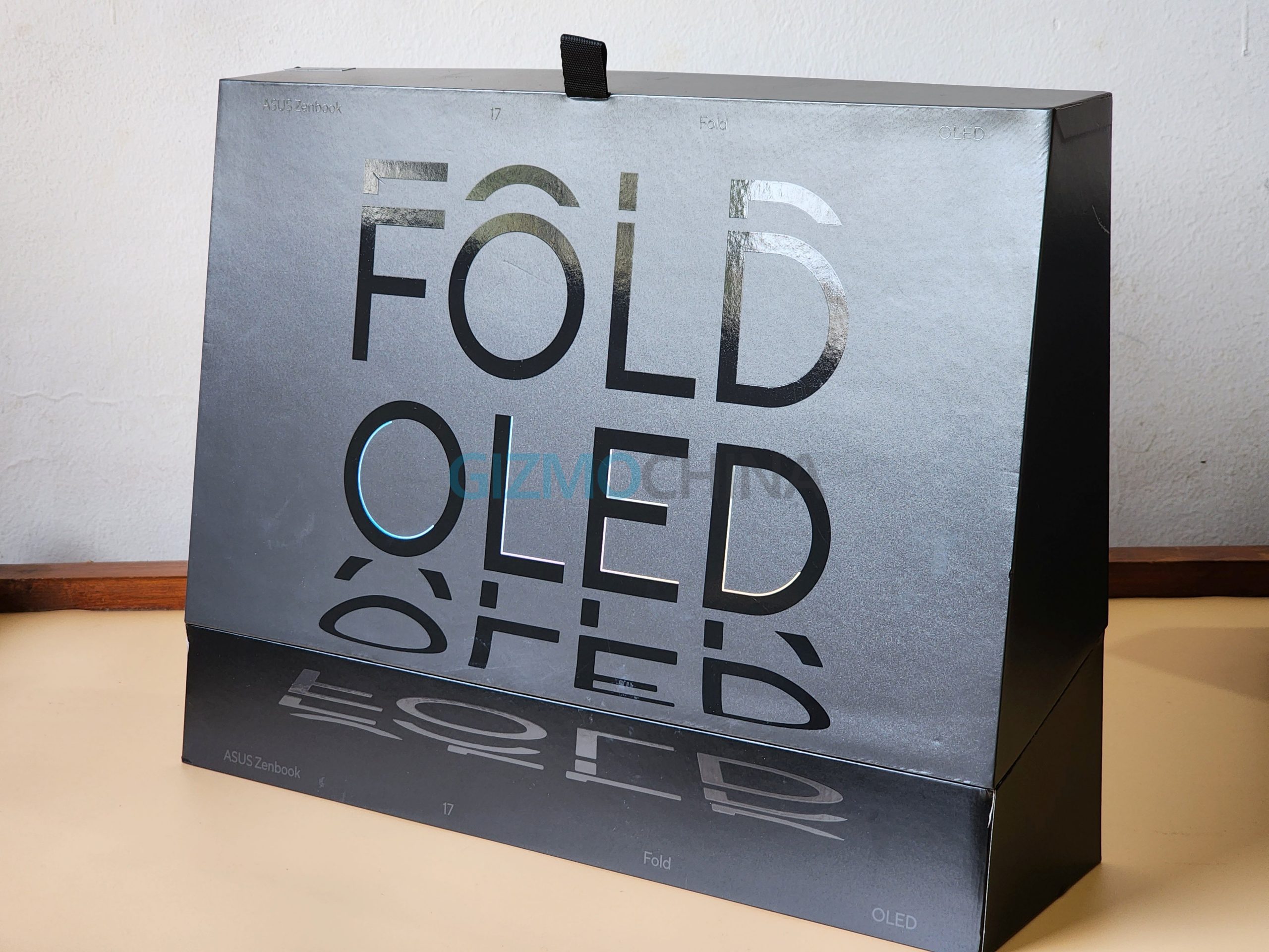 Asus Zenbook 17 Fold OLED (2)