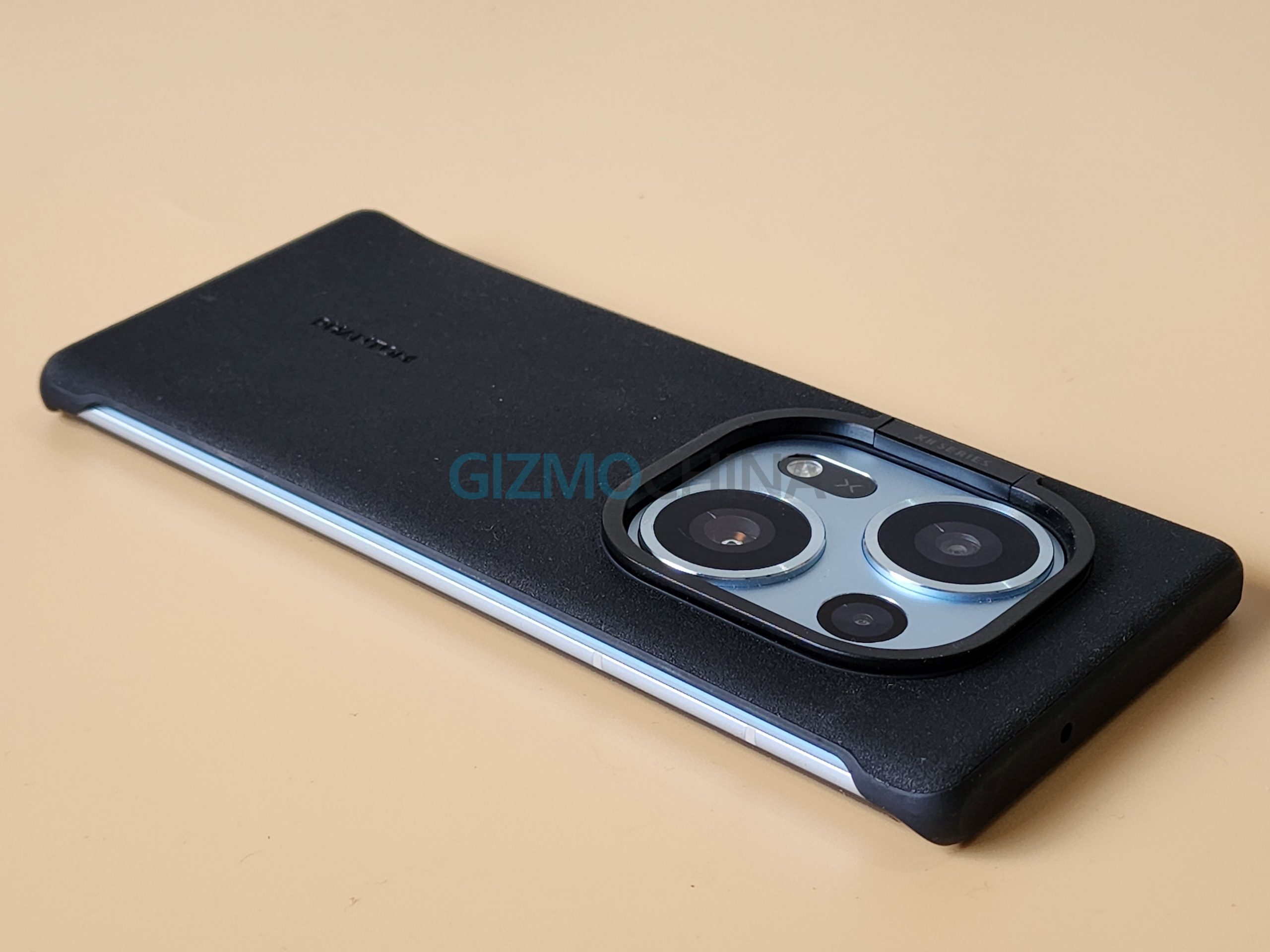 Tecno Phantom X2 5G with kickstand case