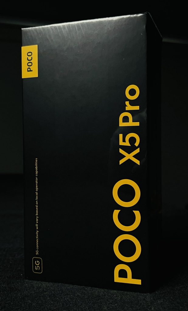 Imagen de caja minorista de Poco X5 Pro 5G