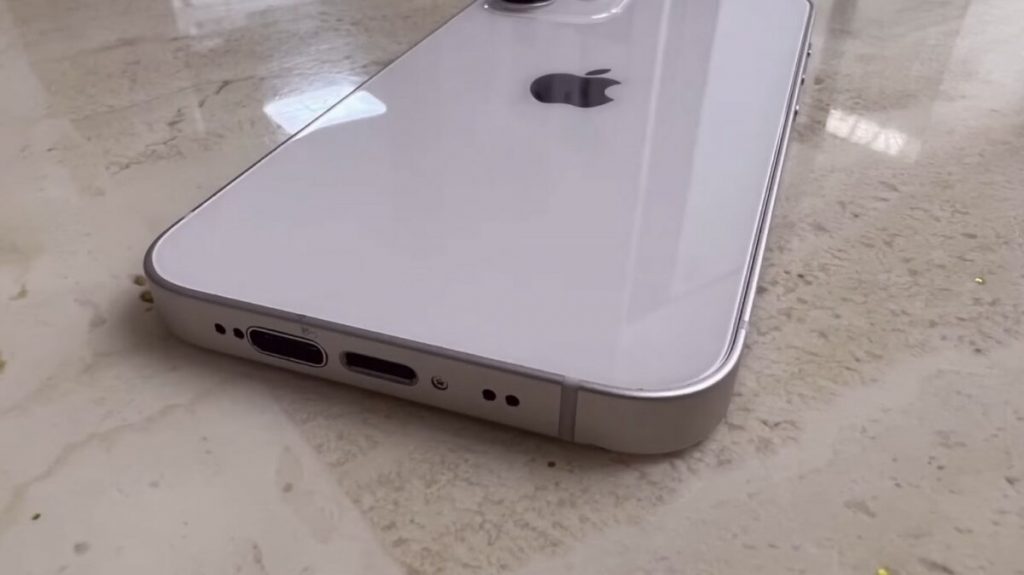 Hacked iPhone 12 Mini Has Ports For USB-C and Lightning