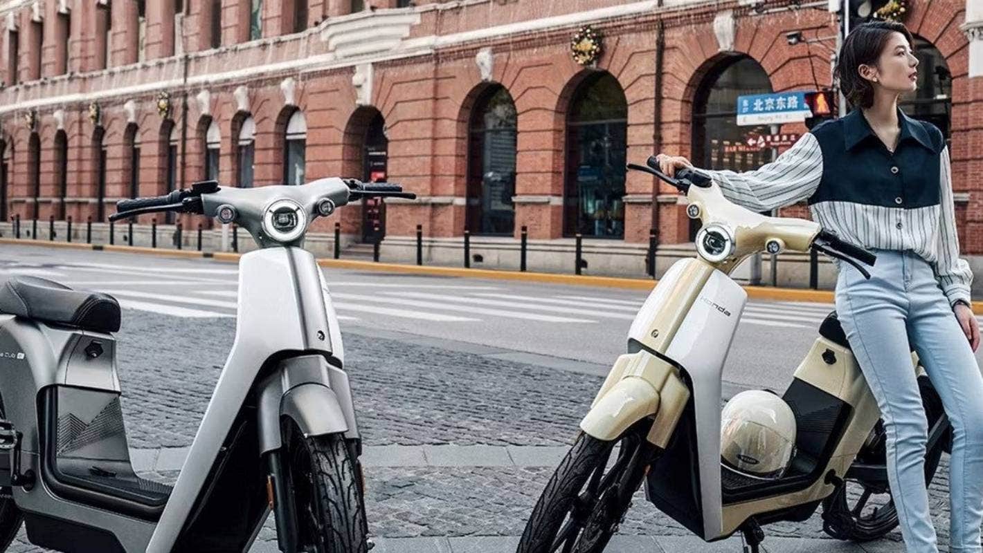 Honda Reveals Electric Versions Of Its Cub Dax And Zoomer Photo Inspiration