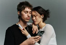 Nothing Phone (1) & Ear (Stick) Sees Special Valentine’s Day Discount in India Nothing