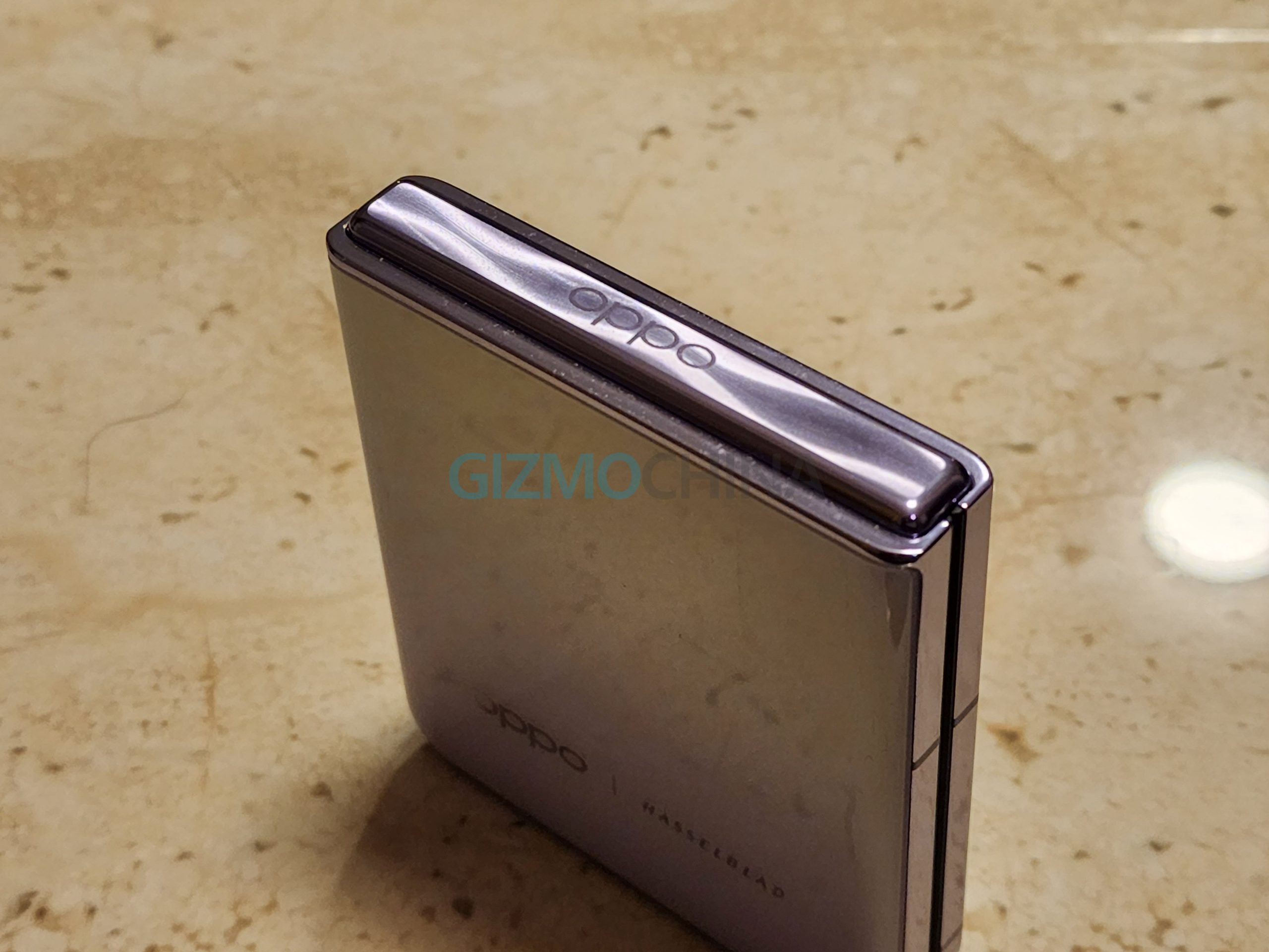 OPPO Find N2 Flip