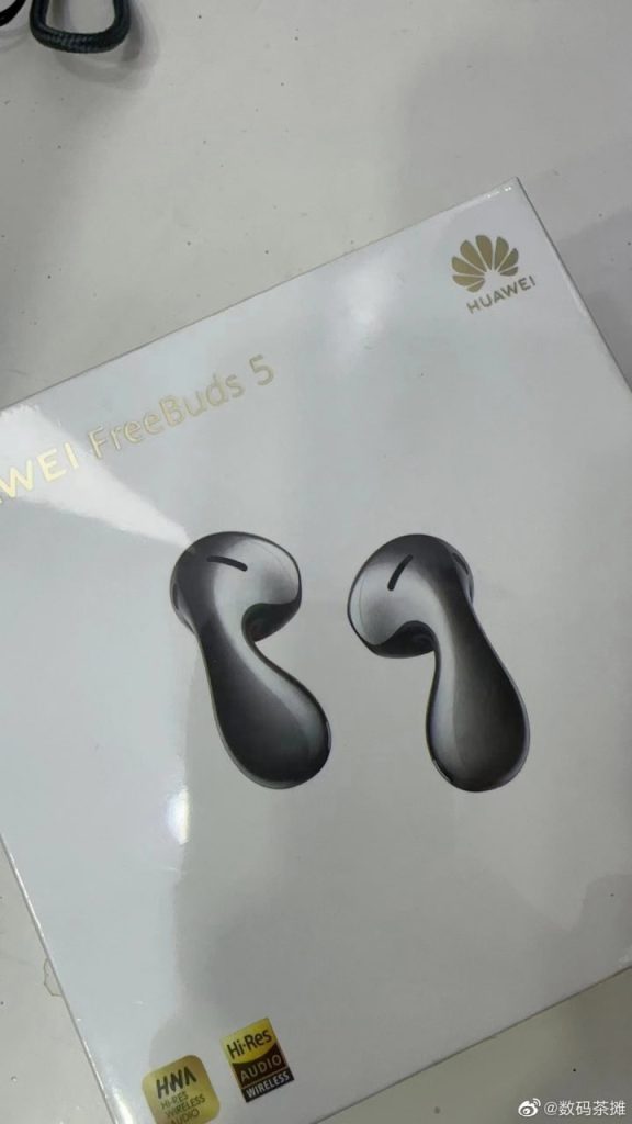 Official teaser reveals Huawei FreeBuds 5's new water drop design ...