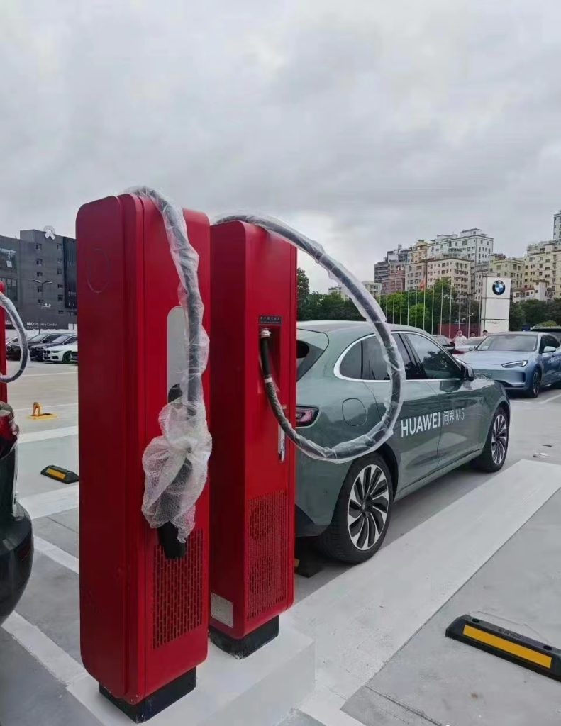 Huawei Unveils FusionCharge, offers Next Gen 40kW charging for EVs