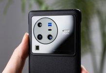 Vivo X80 Pro Appears to Fake Moon Shots in Its Supermoon Mode Vivo