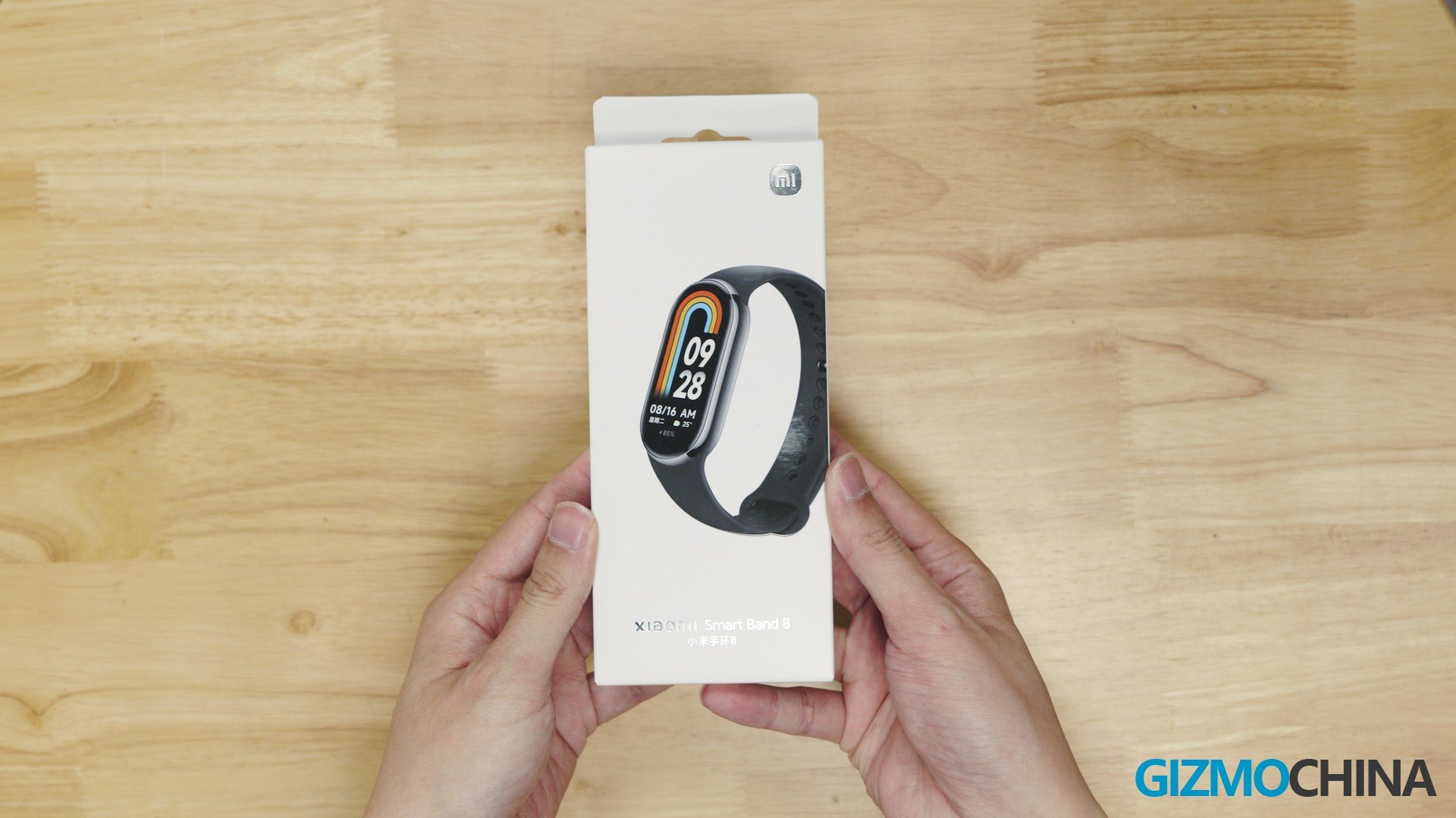 Xiaomi Smart Band 8 Pro Unboxing 