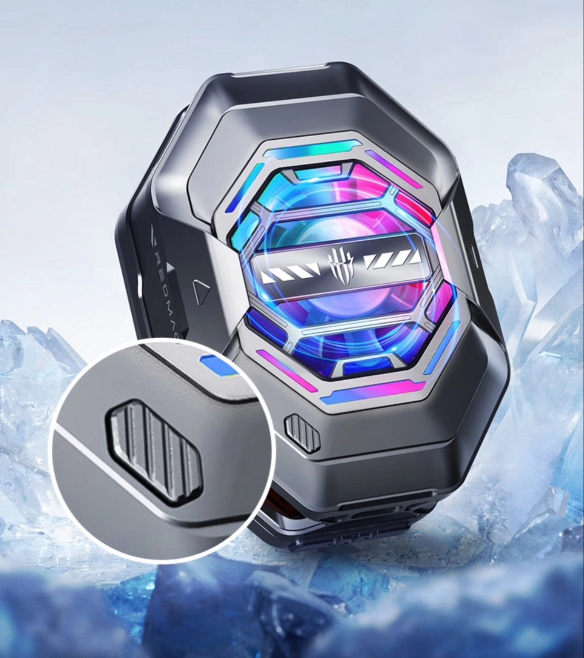 Nubia Red Devil Radiator 4 Pro back clip version with up to 27W cooling