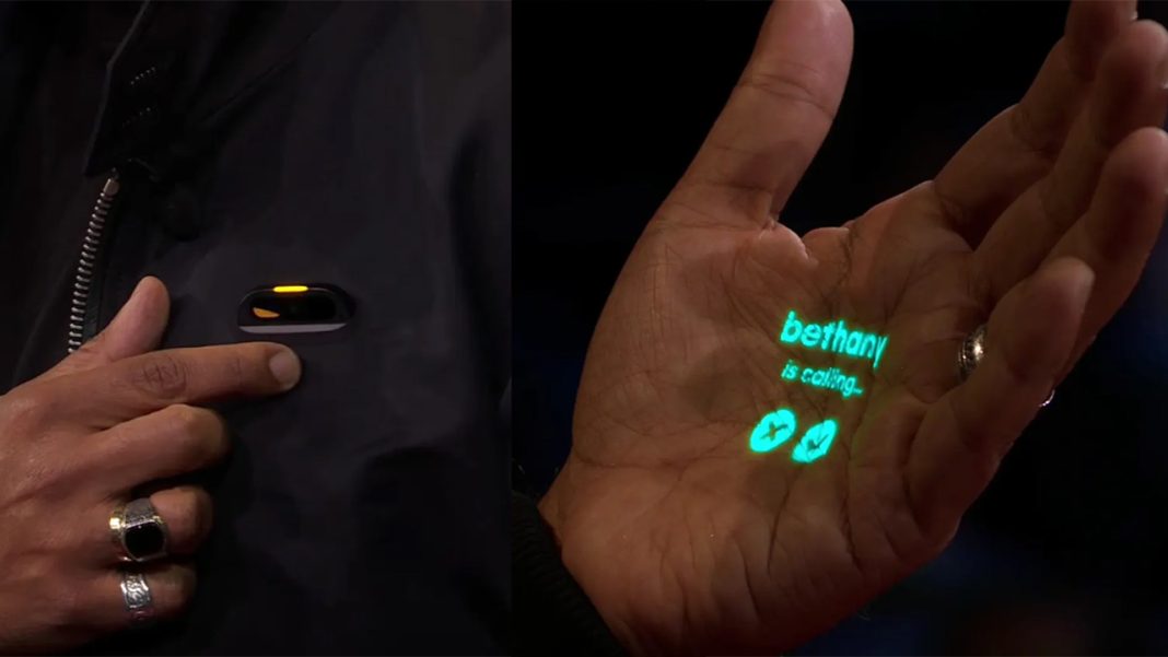 ExApple Designer Demonstrates a New Wearable Device That Will "Replace