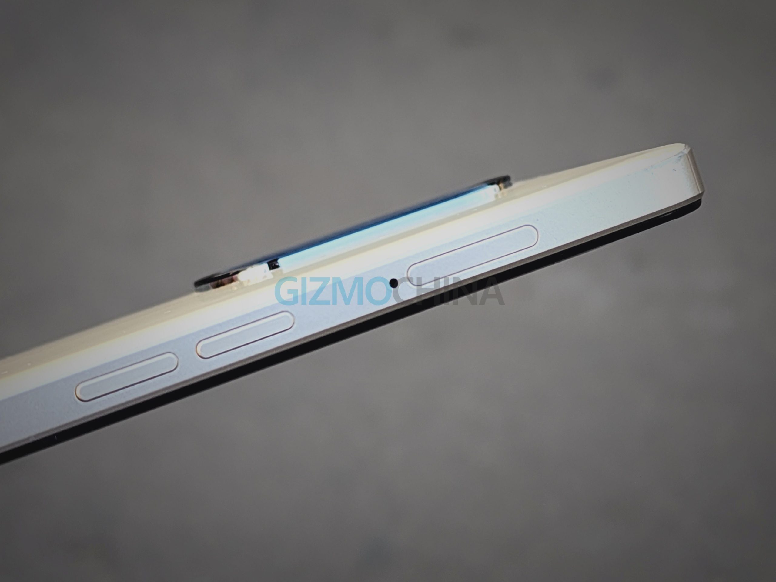 OPPO F23 5G