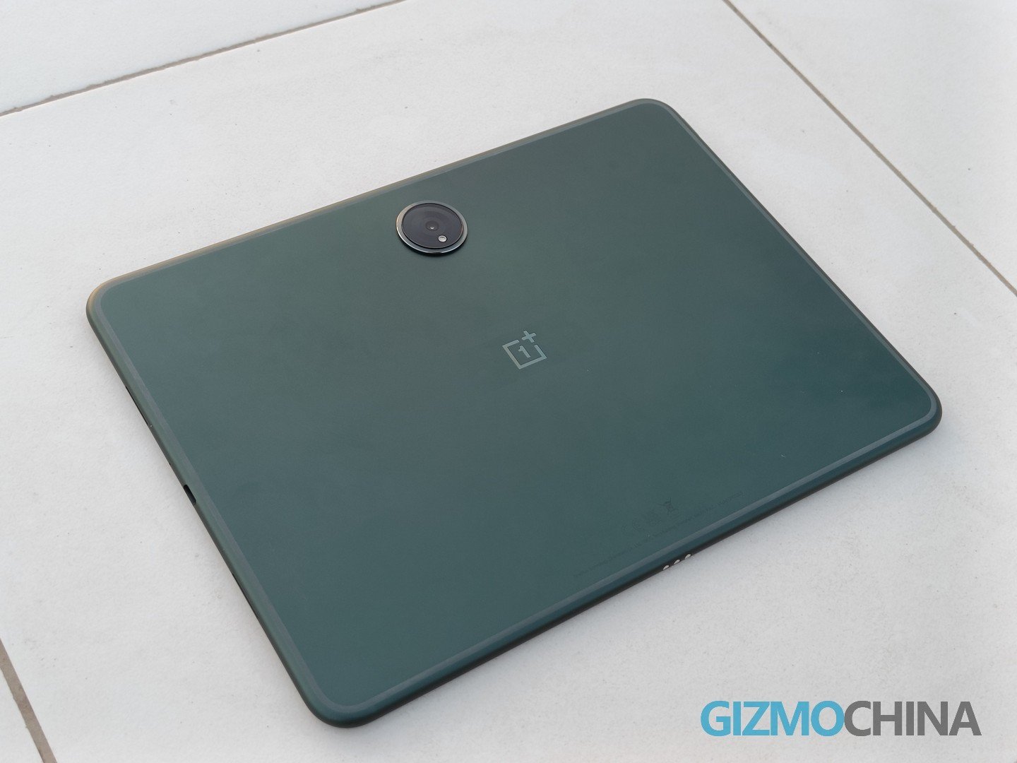 OnePlus Pad gets OxygenOS 14.0.0.500 update improving
battery life &amp; fixing the screen flickering issue