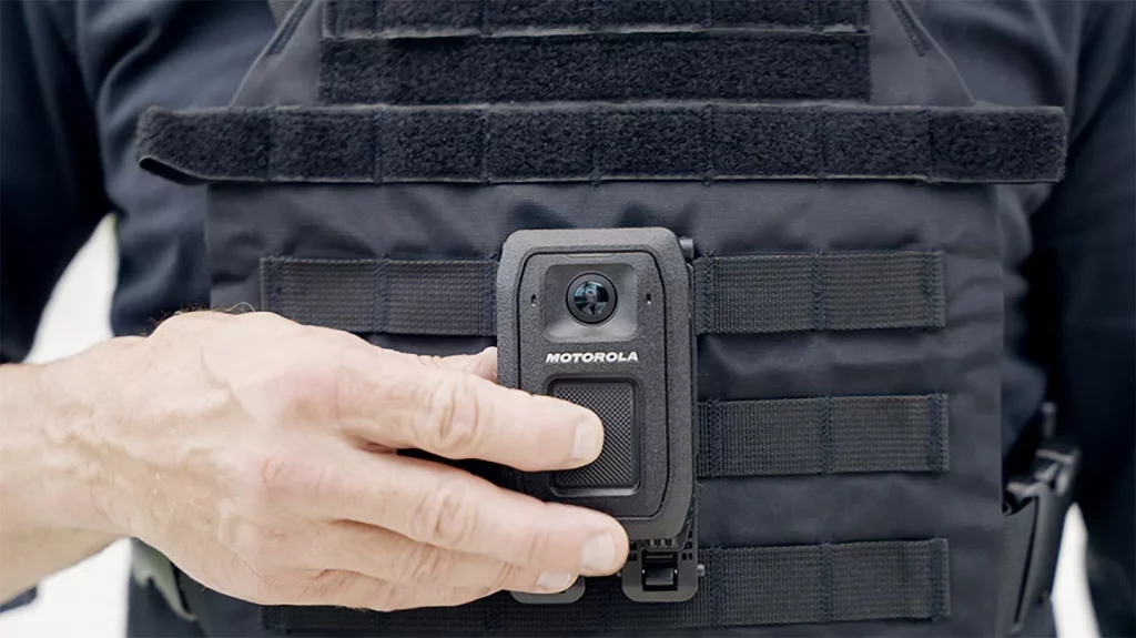 Motorola V700 LTE bodycam