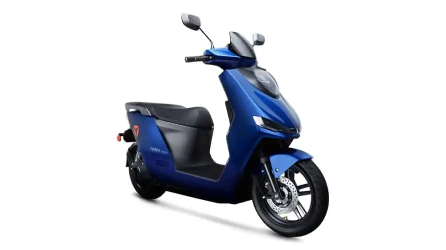 Yadea VF F200 electric scooter