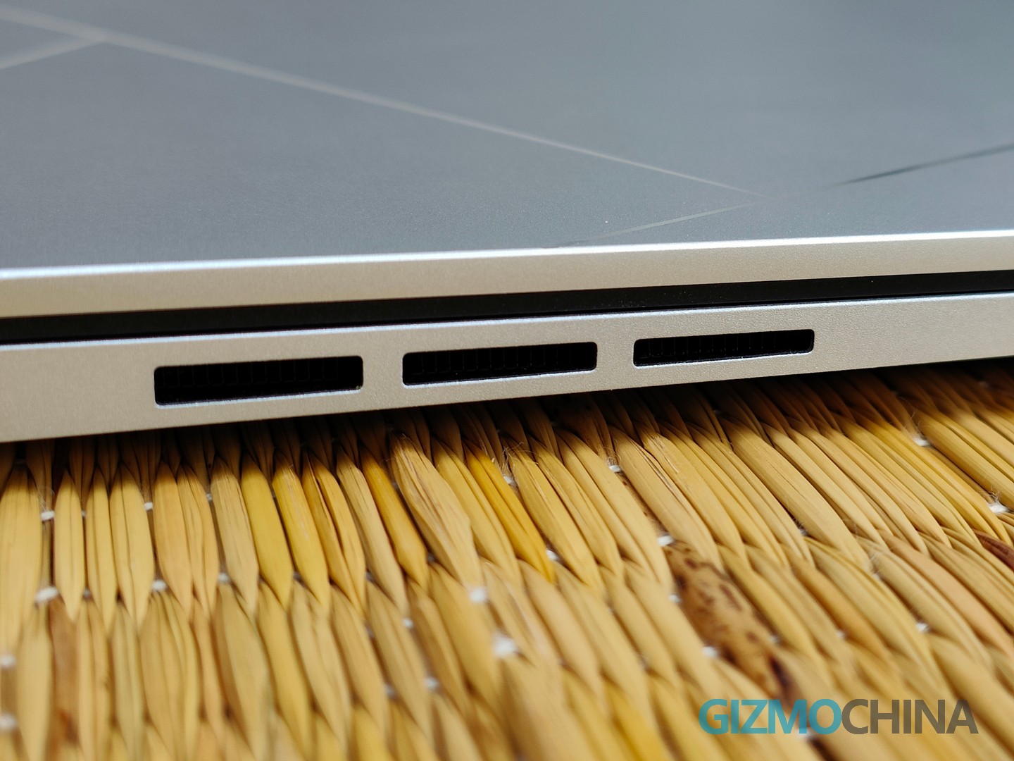 Asus ZenBook 14 Flip OLED UP3404