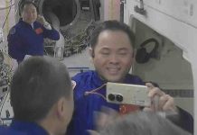 Astronauts took the Huawei P50 Pro to space, shared out-of-this-world selfies huawei-p50-pro-space-2