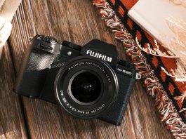 Fujifilm launches the “timeless” instax mini 40
