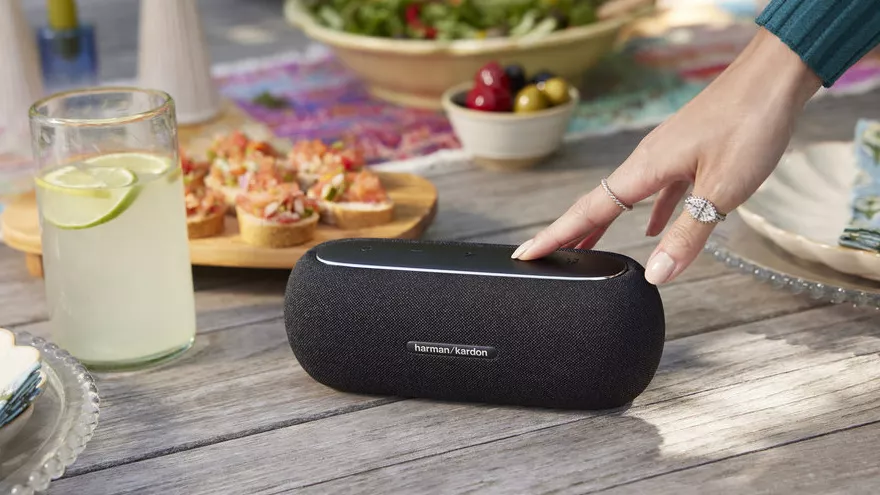 Harman Kardon Luna portable Bluetooth speaker