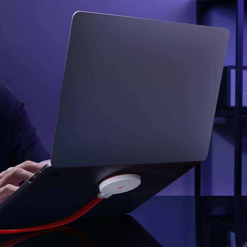 OnePlus 45W Liquid Cooling accessory