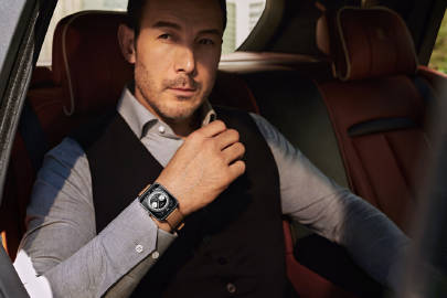 Oppo Watch 4 Pro lifestyle image
