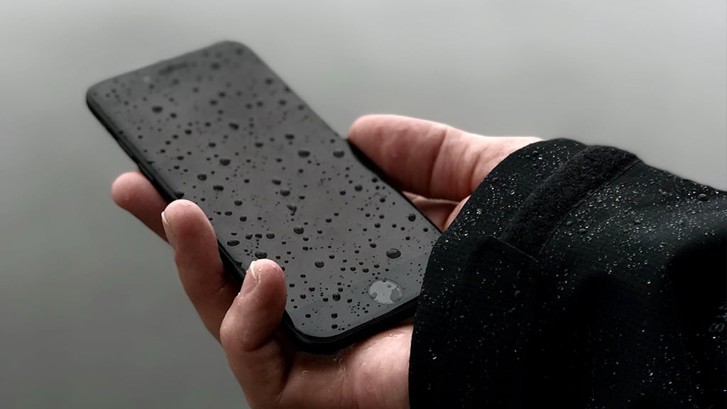 smartphone wet screen
