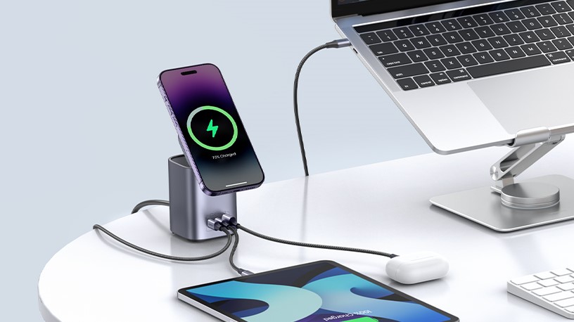 UGREEN Nexode 100W GaN Charging Station