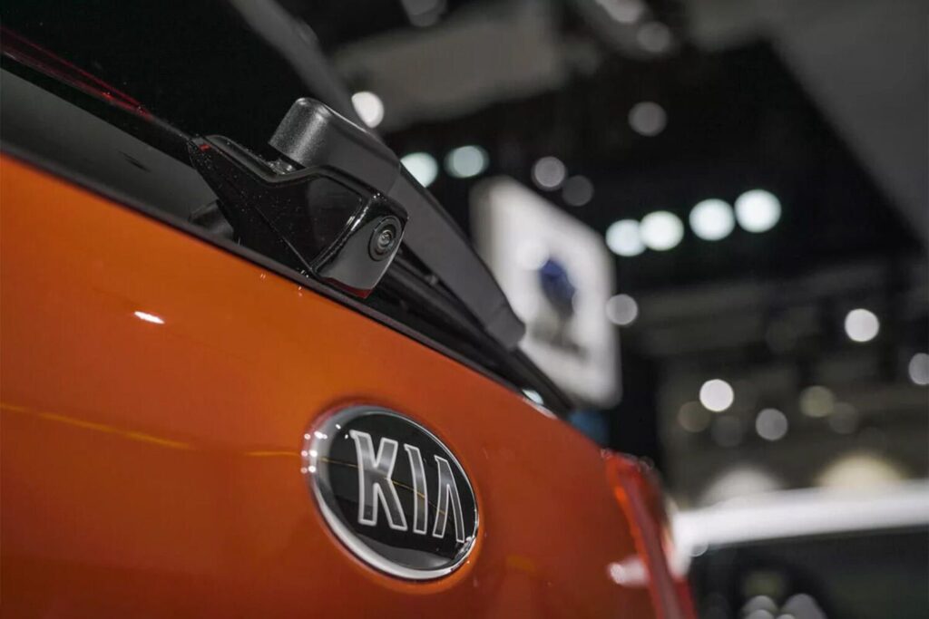 Kia
