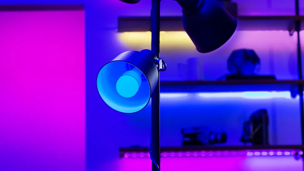 Razer unveils new line of Gamer Room lamps, light bulbs, and light