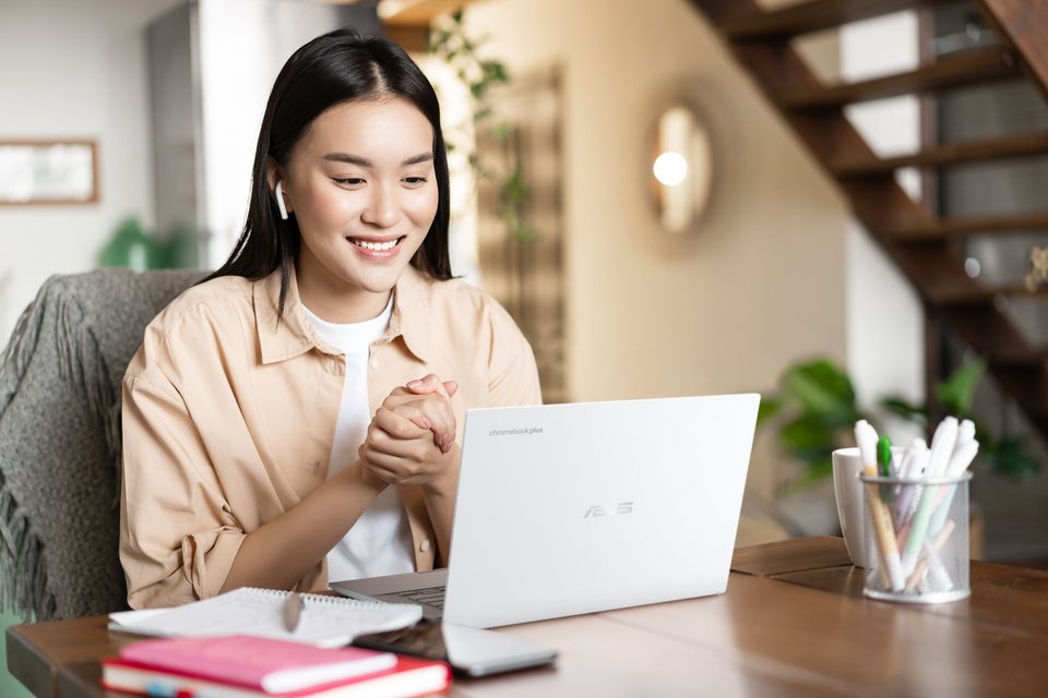 ASUS Chromebook Plus CX34
