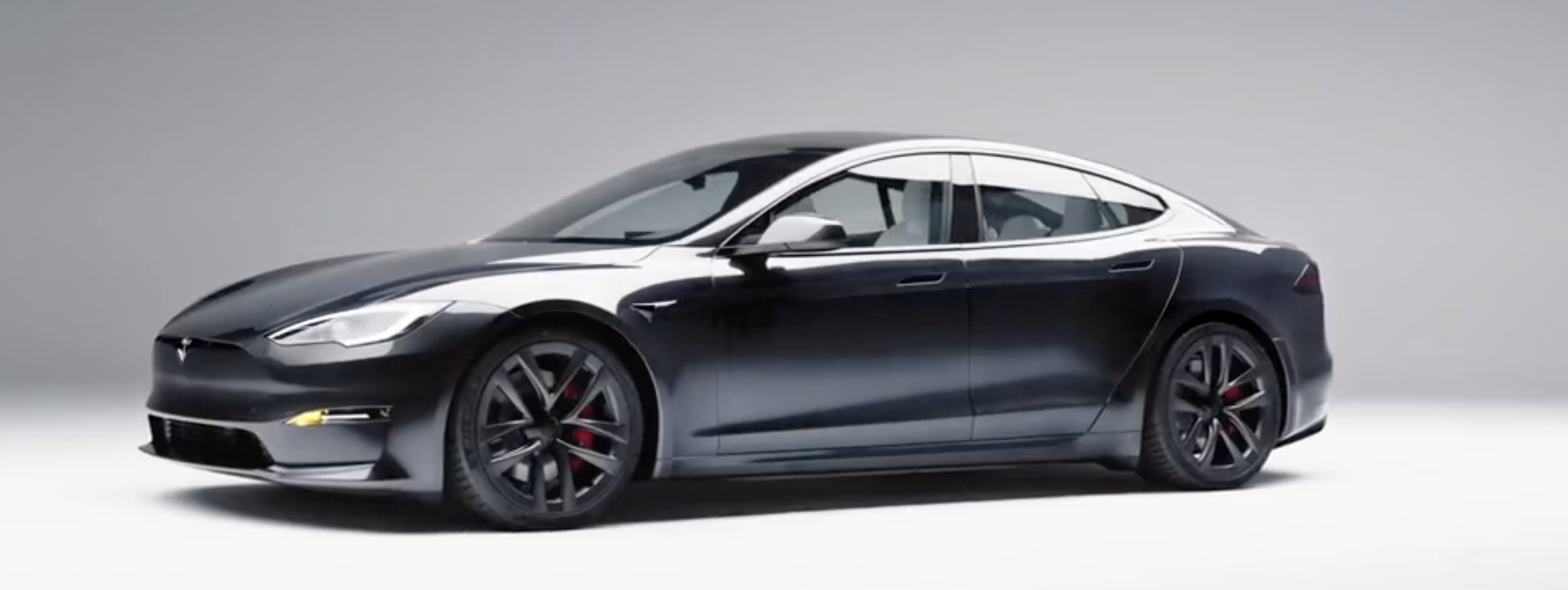 Tesla Unveils the Model S and X in Stealth Grey Shades Gizmochina