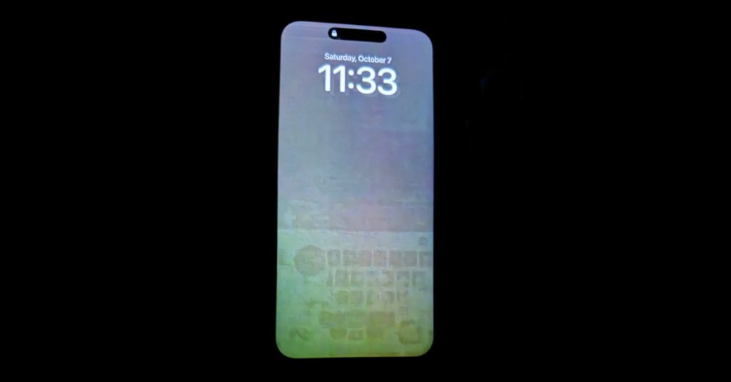 iPhone 15 Pro Max screen burn-in