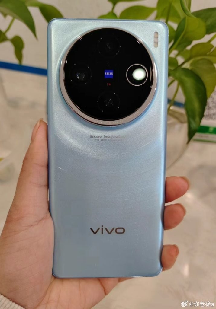 Live view of Vivo X100