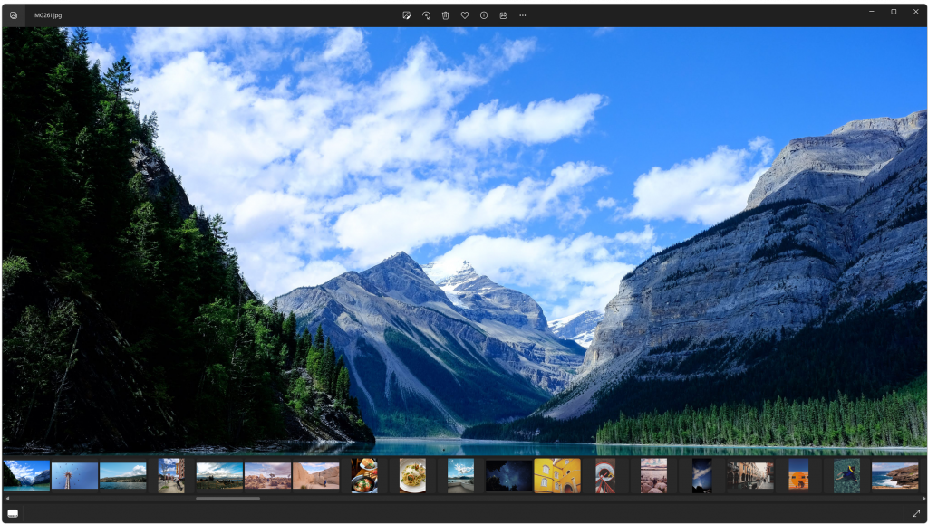Microsoft Windows Photos app Update - Redesigned Filmstrip