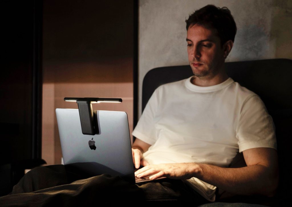 https://www.benq.com/en-us/lighting/laptop-light/laptopbar.html