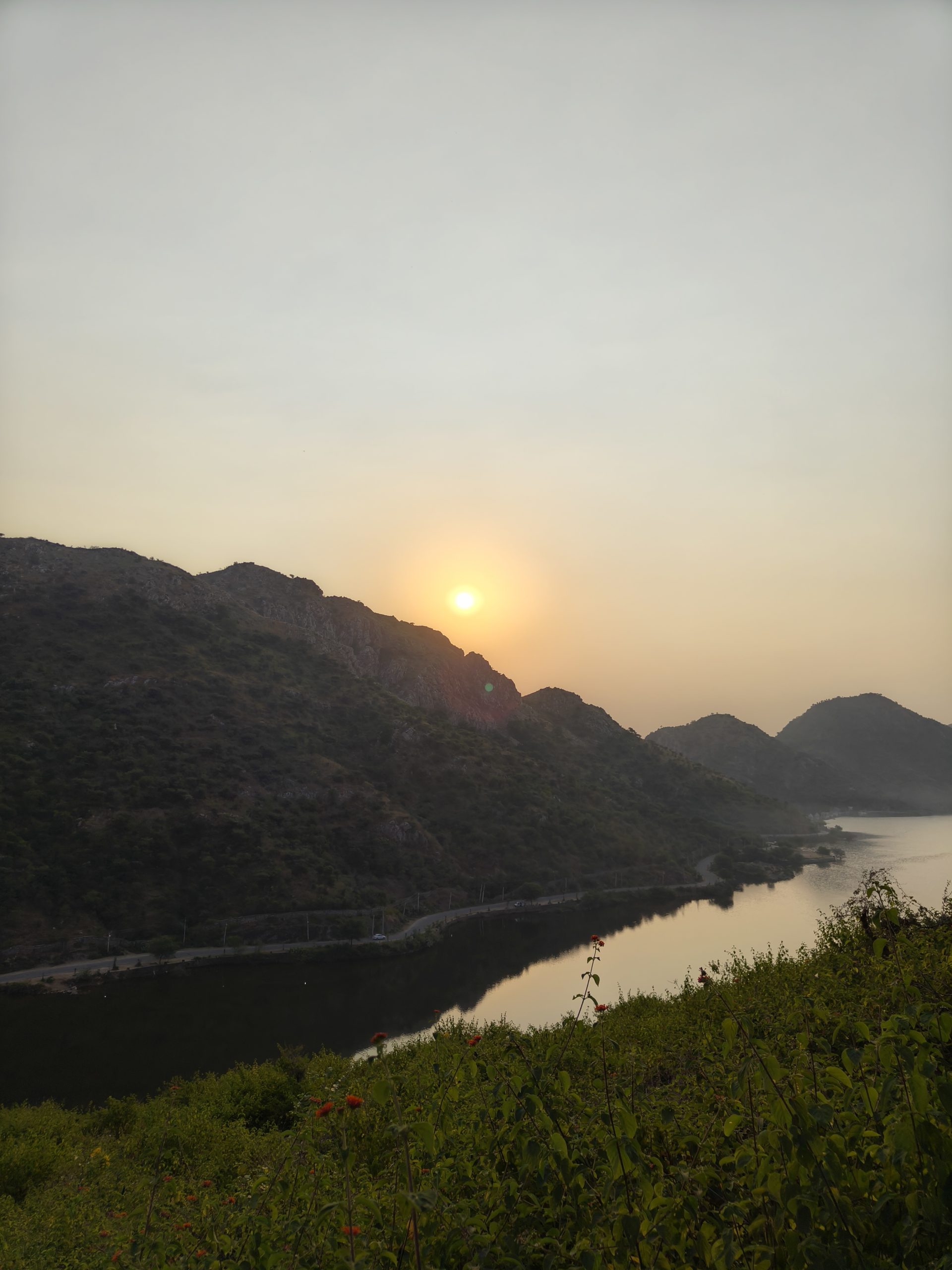 Oppo Find N3 Flip Camera Sample