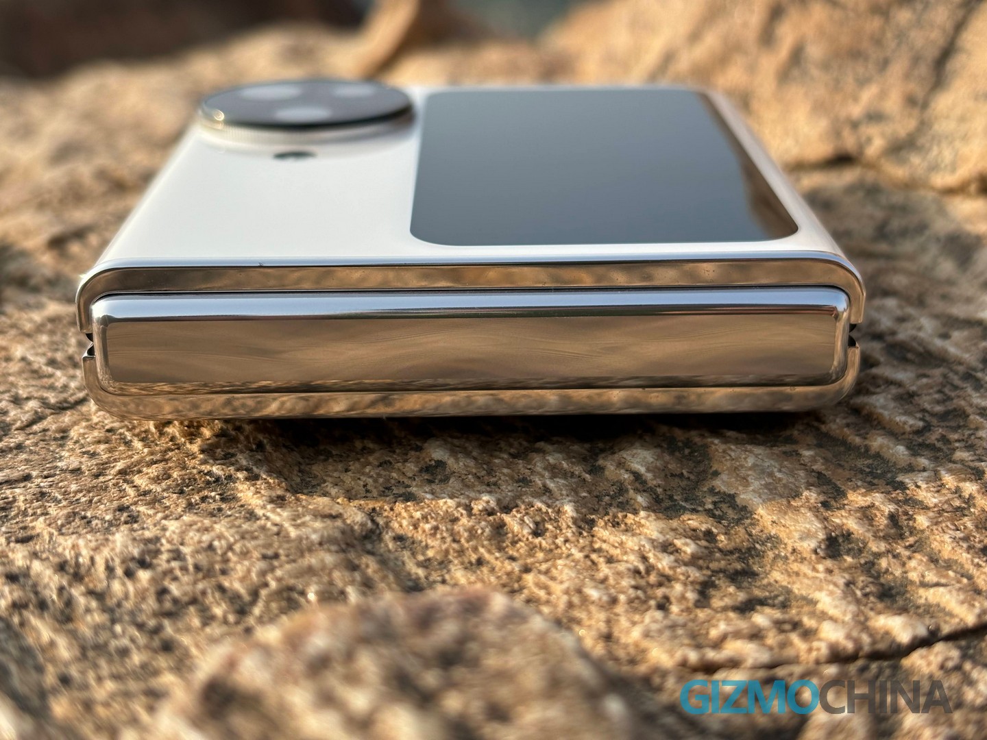 Oppo Find N3 Flip
