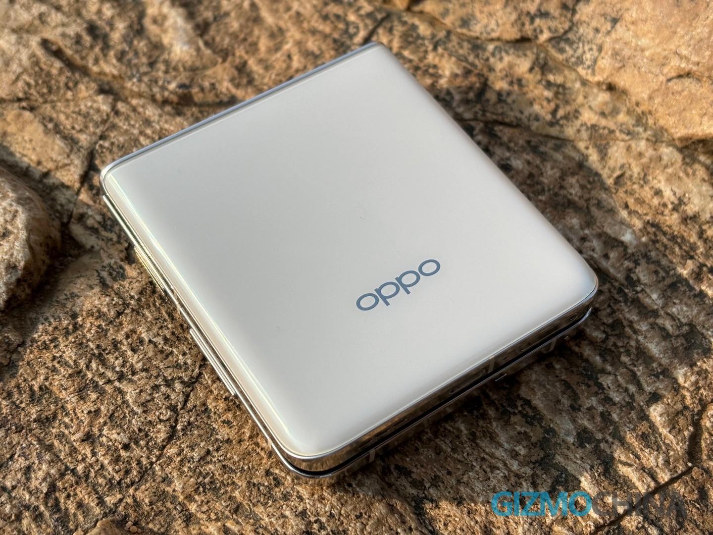 Oppo Find N3 Flip