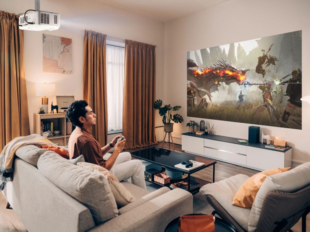 Viewsonic LX700-4K projector
