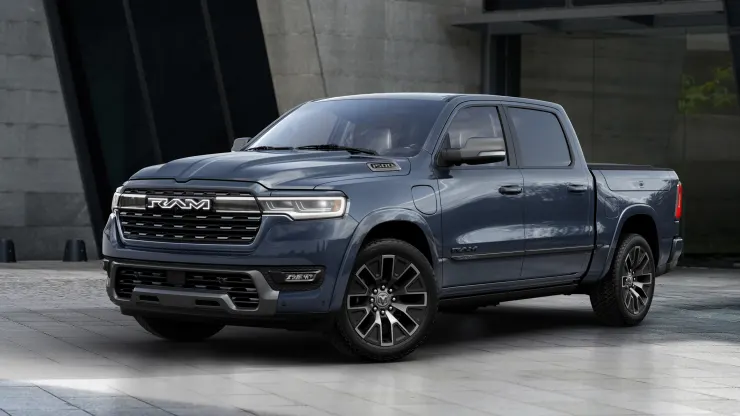 Stellantis Ram 1500 Ramcharger EV