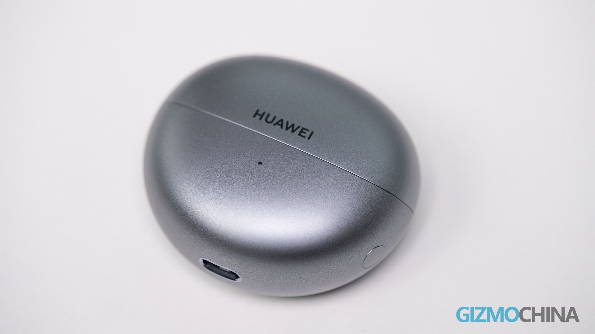 Introducing the new HUAWEI FreeClip - Fashion Meets Comfort 