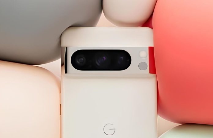 Google Pixel 8 Pro Camera Bar design